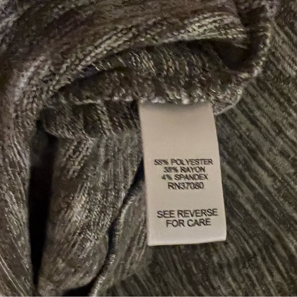 Cato Top. - Picture 5 of 5